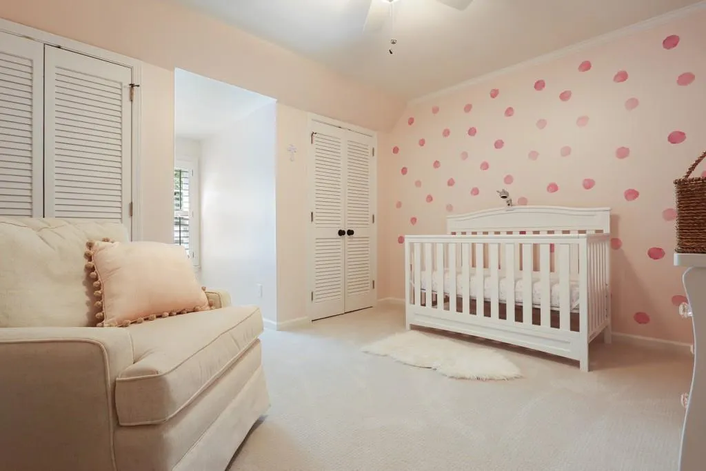 5020 Nesbit Ferry Lane, Sandy Springs, Georgia 30350, 4 Bedrooms Bedrooms, ,2 BathroomsBathrooms,Residential,Sold,5020 Nesbit Ferry Lane,6722706