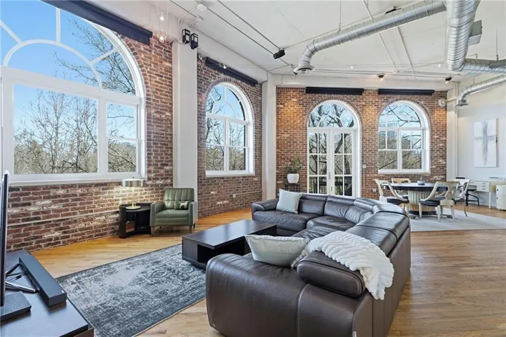 3235 Roswell Road Ne Unit 705, Atlanta, Georgia 30305
