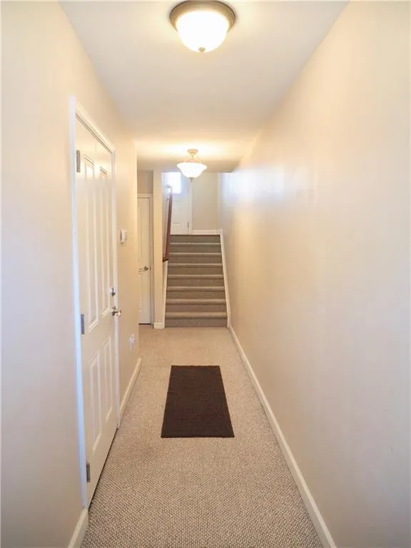 5489 Glenridge View Unit 2314, Atlanta, Georgia 30342, 3 Bedrooms Bedrooms, ,2 BathroomsBathrooms,Residential,Sold,5489 Glenridge View Unit 2314,6764101