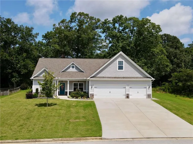 35 Clydesdale Court, Dallas, Georgia 30157