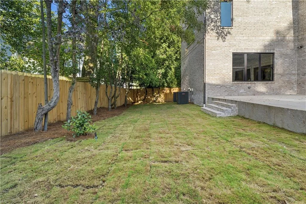 4501 Wieuca Road Ne, Atlanta, Georgia 30342, 5 Bedrooms Bedrooms, 0 ,5 BathroomsBathrooms,Residential,For Sale,4501 Wieuca Road Ne,7848470