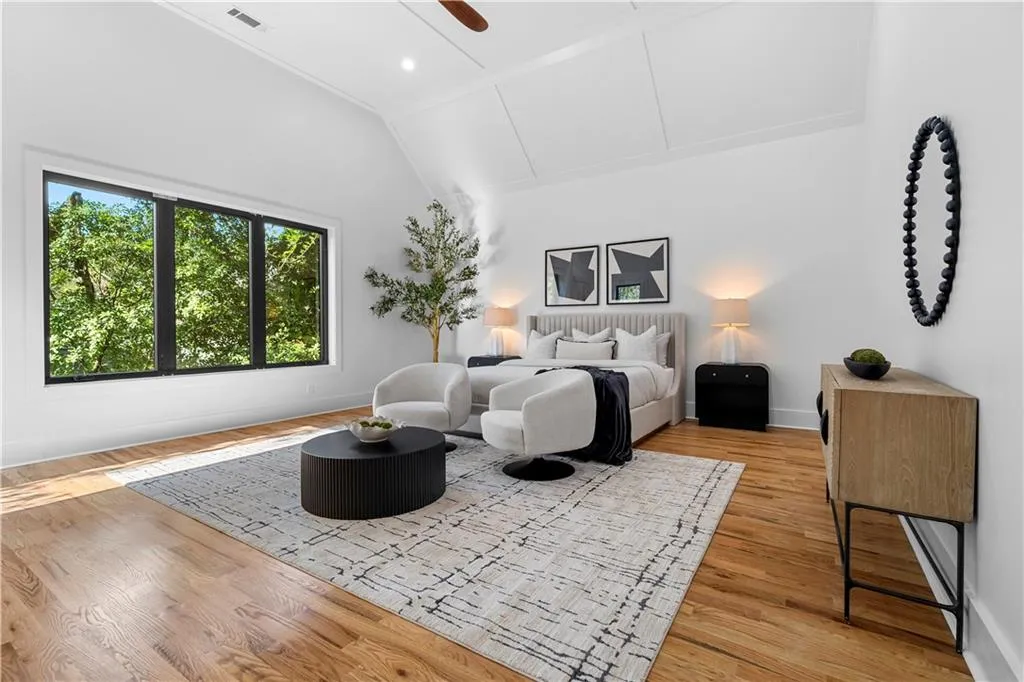 4501 Wieuca Road Ne, Atlanta, Georgia 30342, 5 Bedrooms Bedrooms, 0 ,5 BathroomsBathrooms,Residential,For Sale,4501 Wieuca Road Ne,7848470