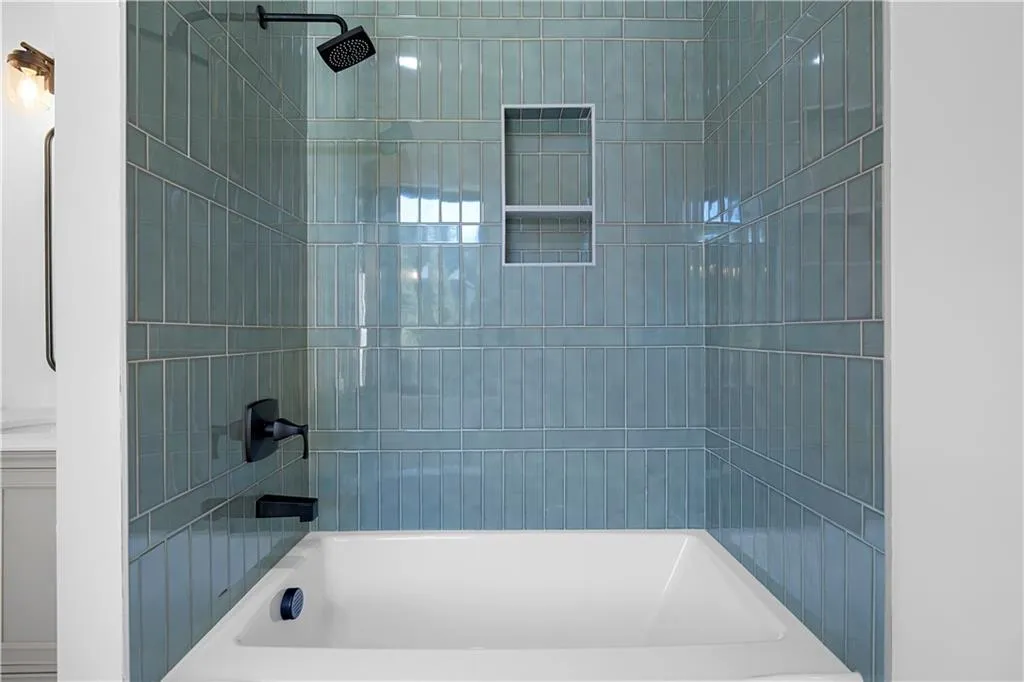 4501 Wieuca Road Ne, Atlanta, Georgia 30342, 5 Bedrooms Bedrooms, 0 ,5 BathroomsBathrooms,Residential,For Sale,4501 Wieuca Road Ne,7848470