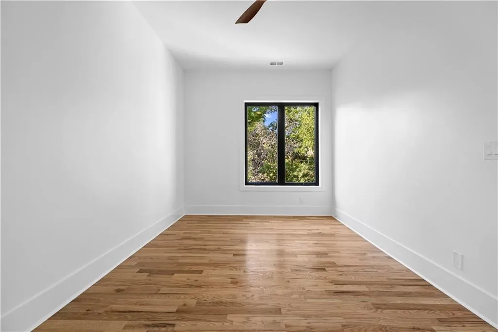 4501 Wieuca Road Ne, Atlanta, Georgia 30342, 5 Bedrooms Bedrooms, 0 ,5 BathroomsBathrooms,Residential,For Sale,4501 Wieuca Road Ne,7848470