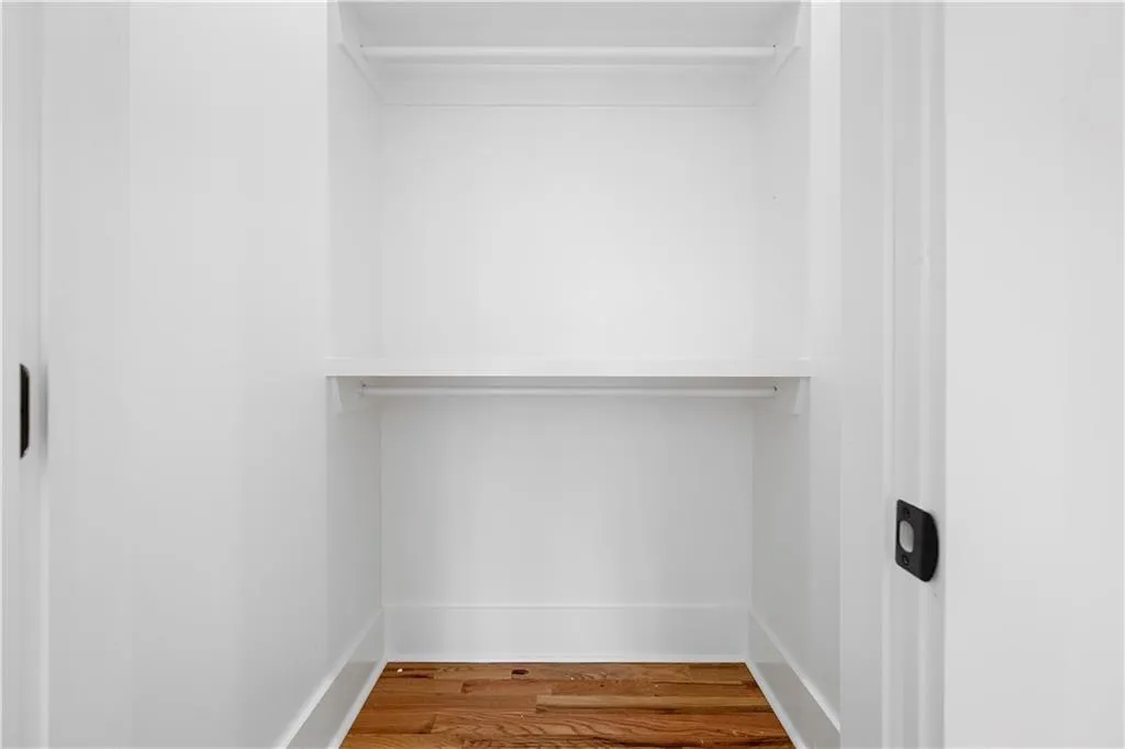 4501 Wieuca Road Ne, Atlanta, Georgia 30342, 5 Bedrooms Bedrooms, 0 ,5 BathroomsBathrooms,Residential,For Sale,4501 Wieuca Road Ne,7848470