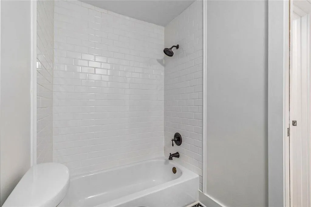 708 Woodcliff Drive, Atlanta, Georgia 30350, 1 Bedroom Bedrooms, ,1 BathroomBathrooms,Residential,For Sale,708 Woodcliff Drive,7671740 708 Woodcliff Drive, Atlanta, Georgia 30350, 1 Bedroom Bedrooms, ,1 BathroomBathrooms,Residential,For Sale,708 Woodcliff Drive,7671740