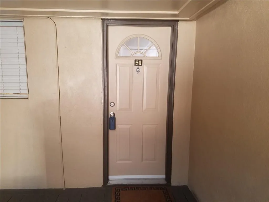 346 Carpenter Drive Unit 50, Atlanta, Georgia 30328, 2 Bedrooms Bedrooms, ,2 BathroomsBathrooms,Residential,Sold,346 Carpenter Drive Unit 50,5955475