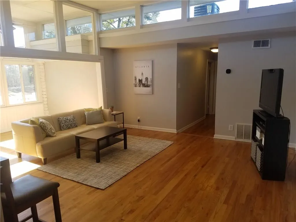 346 Carpenter Drive Unit 50, Atlanta, Georgia 30328, 2 Bedrooms Bedrooms, ,2 BathroomsBathrooms,Residential,Sold,346 Carpenter Drive Unit 50,5955475