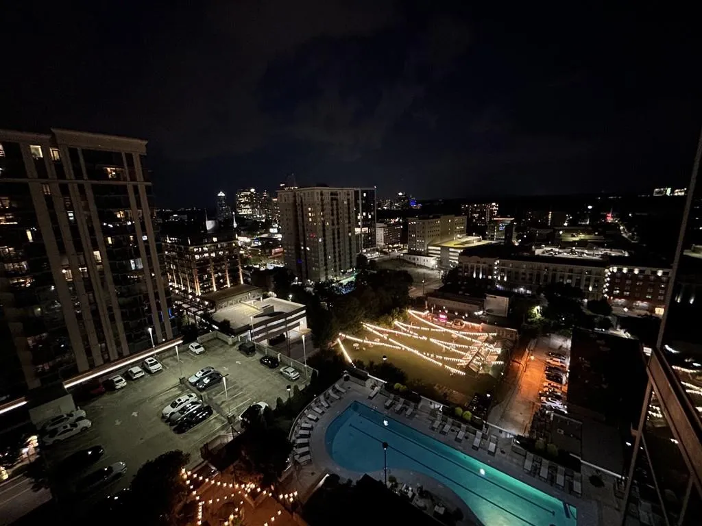 250 Pharr Road Ne Unit 1801, Atlanta, Georgia 30305, 2 Bedrooms Bedrooms, 0 ,2 BathroomsBathrooms,Residential,For Sale,250 Pharr Road Ne Unit 1801,7830473