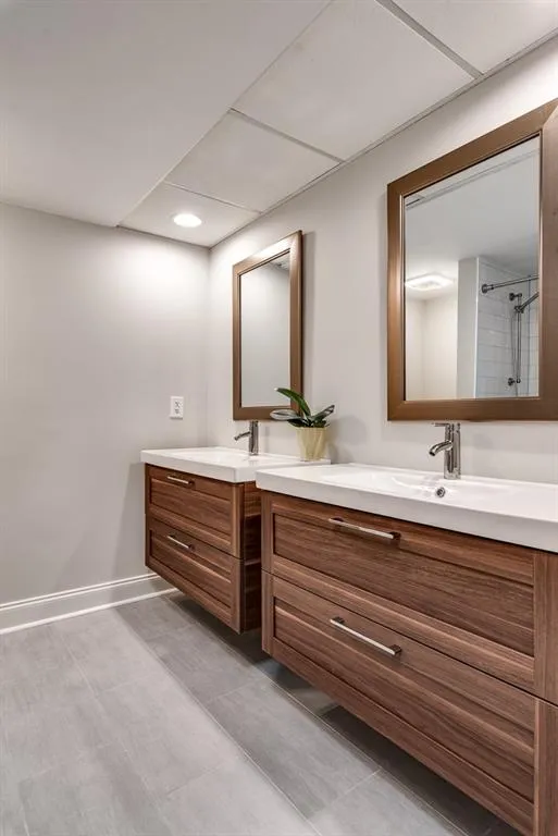 6851 Roswell Road Unit M15, Sandy Springs, Georgia 30328, 3 Bedrooms Bedrooms, ,2 BathroomsBathrooms,Residential,Sold,6851 Roswell Road Unit M15,6527264