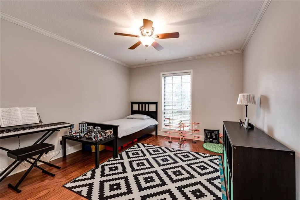 6851 Roswell Road Unit M15, Sandy Springs, Georgia 30328, 3 Bedrooms Bedrooms, ,2 BathroomsBathrooms,Residential,Sold,6851 Roswell Road Unit M15,6527264