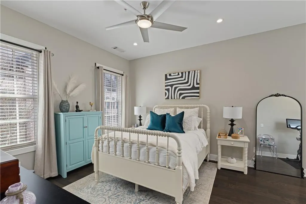 6674 Cadence Boulevard, Atlanta, Georgia 30328, 1 Bedroom Bedrooms, ,1 BathroomBathrooms,Residential,Sold,6674 Cadence Boulevard,7703572