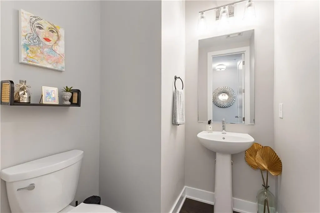 6674 Cadence Boulevard, Atlanta, Georgia 30328, 1 Bedroom Bedrooms, ,1 BathroomBathrooms,Residential,Sold,6674 Cadence Boulevard,7703572