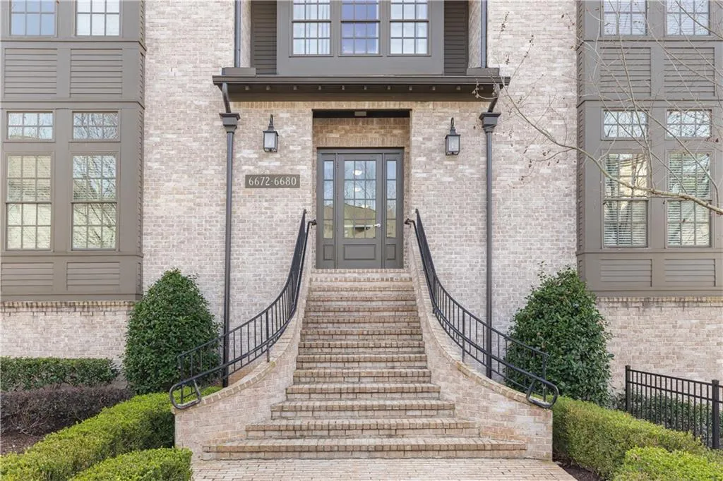 6674 Cadence Boulevard, Atlanta, Georgia 30328, 1 Bedroom Bedrooms, ,1 BathroomBathrooms,Residential,Sold,6674 Cadence Boulevard,7703572