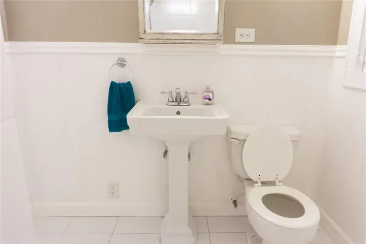 1170