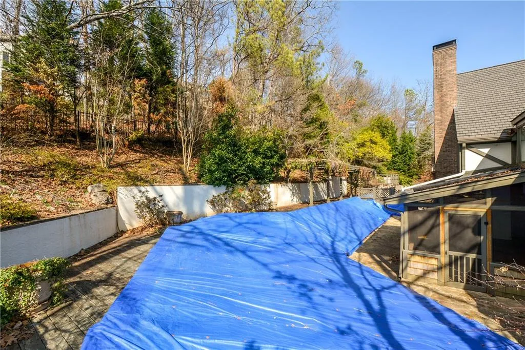 5755 Heards Forest Drive, Atlanta, Georgia 30328, 7 Bedrooms Bedrooms, ,5 BathroomsBathrooms,Residential,Sold,5755 Heards Forest Drive,5788064