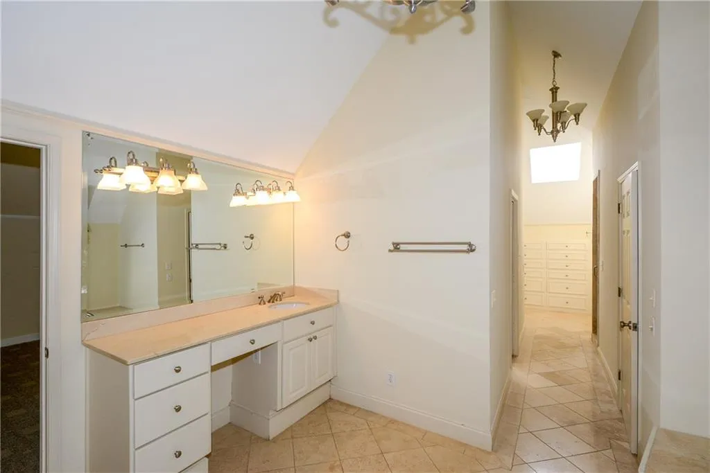 5755 Heards Forest Drive, Atlanta, Georgia 30328, 7 Bedrooms Bedrooms, ,5 BathroomsBathrooms,Residential,Sold,5755 Heards Forest Drive,5788064