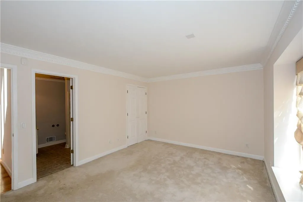 5755 Heards Forest Drive, Atlanta, Georgia 30328, 7 Bedrooms Bedrooms, ,5 BathroomsBathrooms,Residential,Sold,5755 Heards Forest Drive,5788064