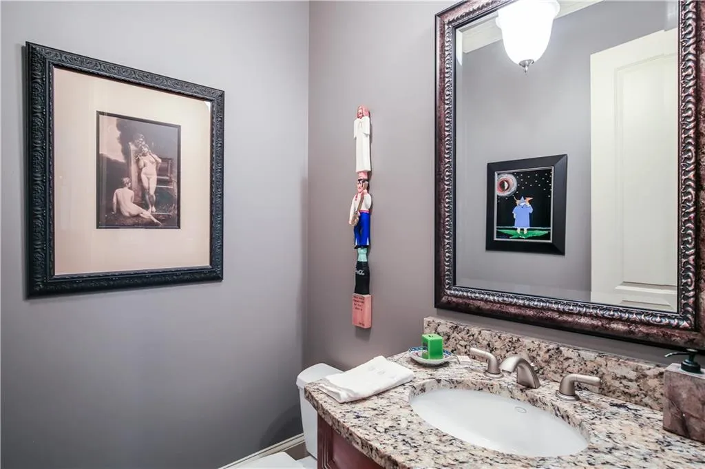 165 Trimble Crest Drive, Atlanta, Georgia 30342, 4 Bedrooms Bedrooms, ,4 BathroomsBathrooms,Residential,Sold,165 Trimble Crest Drive,5974147