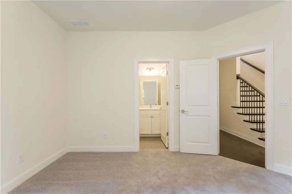 4139 Township Parkway, Atlanta, Georgia 30342, 3 Bedrooms Bedrooms, ,3 BathroomsBathrooms,Residential,Sold,4139 Township Parkway,5850430