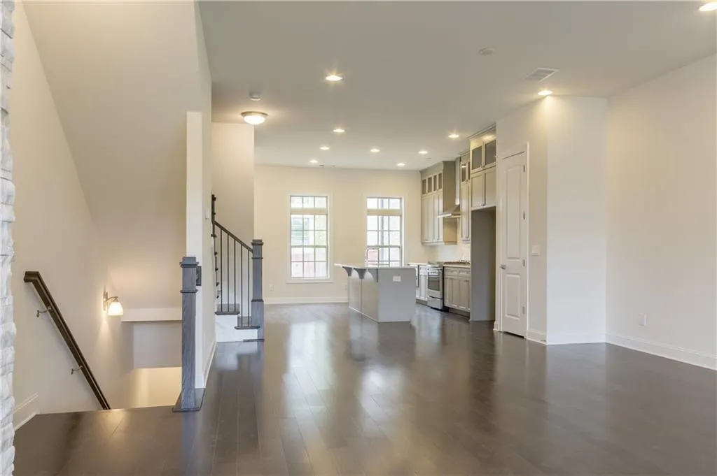 4139 Township Parkway, Atlanta, Georgia 30342, 3 Bedrooms Bedrooms, ,3 BathroomsBathrooms,Residential,Sold,4139 Township Parkway,5850430