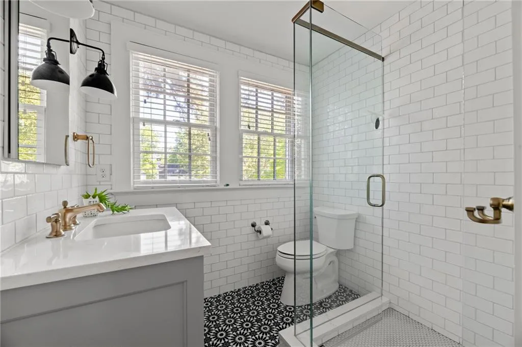 Beautiful, transitional design