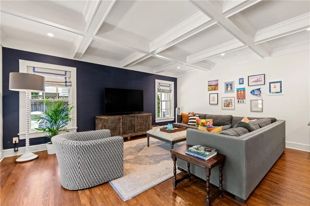 204 Rumson Road Ne, Atlanta, Georgia 30305, 5 Bedrooms Bedrooms, ,4 BathroomsBathrooms,Residential,For Sale,204 Rumson Road Ne,7592498