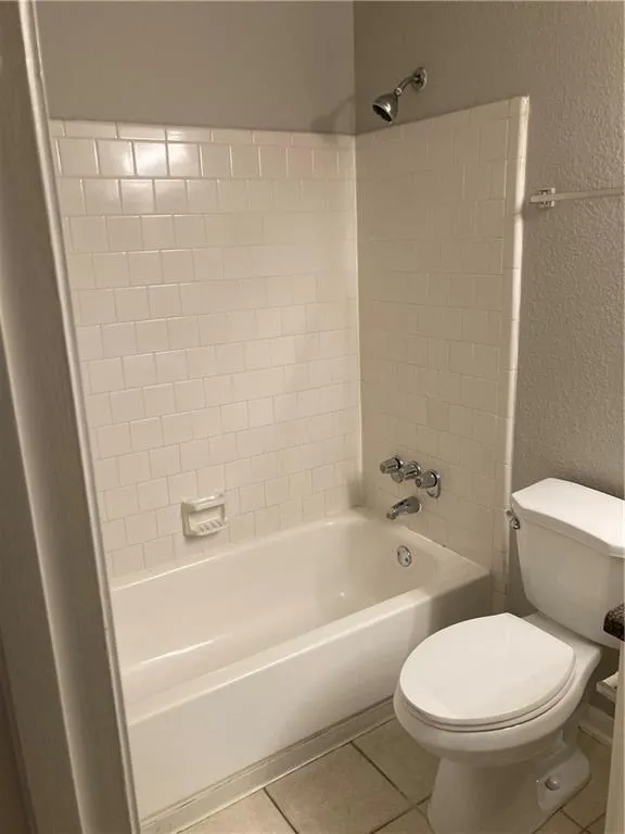 5153 Roswell Road Unit 9, Sandy Springs, Georgia 30342, 1 Bedroom Bedrooms, ,1 BathroomBathrooms,Residential,Sold,5153 Roswell Road Unit 9,7145785