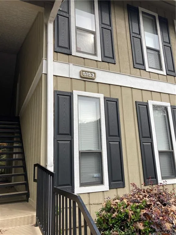 5153 Roswell Road Unit 9, Sandy Springs, Georgia 30342, 1 Bedroom Bedrooms, ,1 BathroomBathrooms,Residential,Sold,5153 Roswell Road Unit 9,7145785