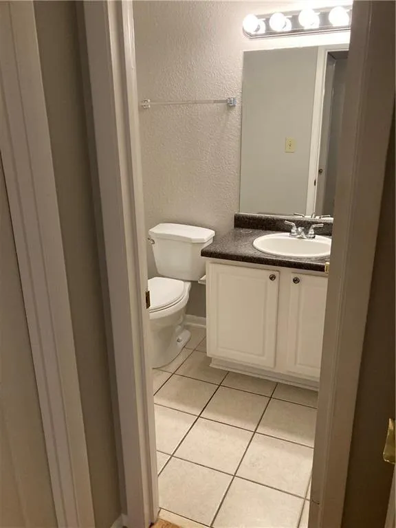 5153 Roswell Road Unit 9, Sandy Springs, Georgia 30342, 1 Bedroom Bedrooms, ,1 BathroomBathrooms,Residential,Sold,5153 Roswell Road Unit 9,7145785