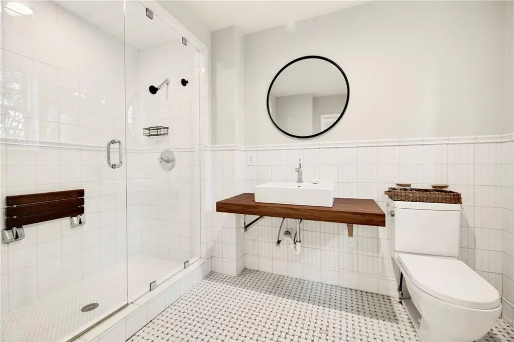 65 Peachtree Memorial Drive Nw Unit 5, Atlanta, Georgia 30309, 2 Bedrooms Bedrooms, 0 ,2 BathroomsBathrooms,Residential,For Sale,65 Peachtree Memorial Drive Nw Unit 5,7750529