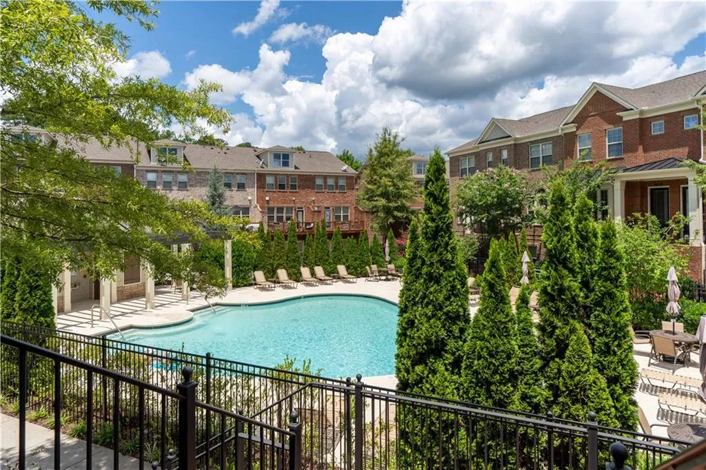 316 Alderwood Lane, Atlanta, Georgia 30328, 3 Bedrooms Bedrooms, ,3 BathroomsBathrooms,Residential,Sold,316 Alderwood Lane,7089515