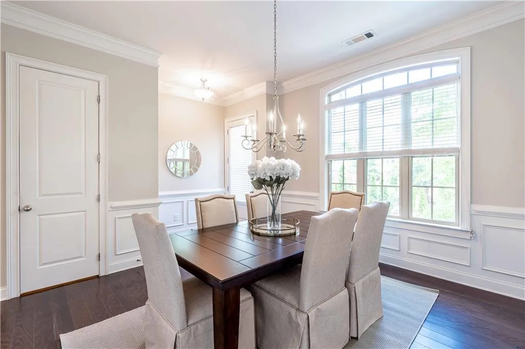 316 Alderwood Lane, Atlanta, Georgia 30328, 3 Bedrooms Bedrooms, ,3 BathroomsBathrooms,Residential,Sold,316 Alderwood Lane,7089515
