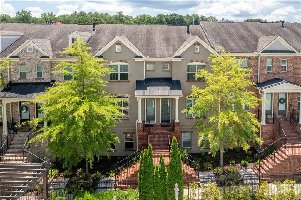 316 Alderwood Lane, Atlanta, Georgia 30328, 3 Bedrooms Bedrooms, ,3 BathroomsBathrooms,Residential,Sold,316 Alderwood Lane,7089515