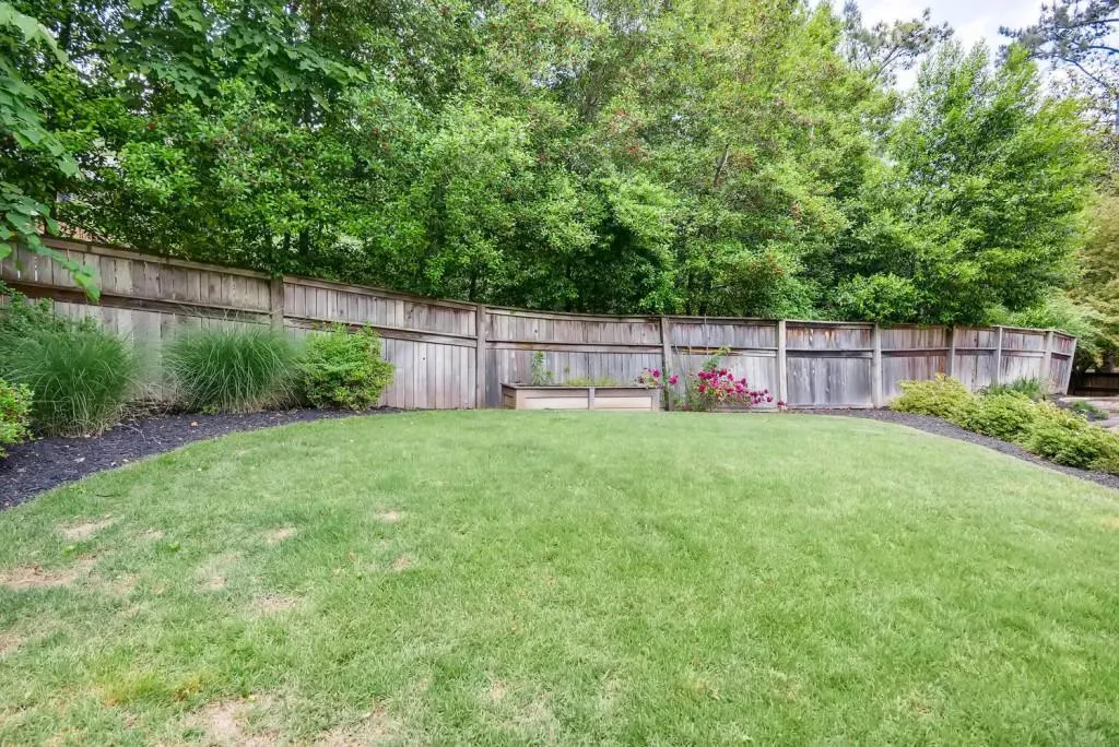 125 Bayvale Court, Sandy Springs, Georgia 30328, 5 Bedrooms Bedrooms, ,4 BathroomsBathrooms,Residential,Sold,125 Bayvale Court,6012279