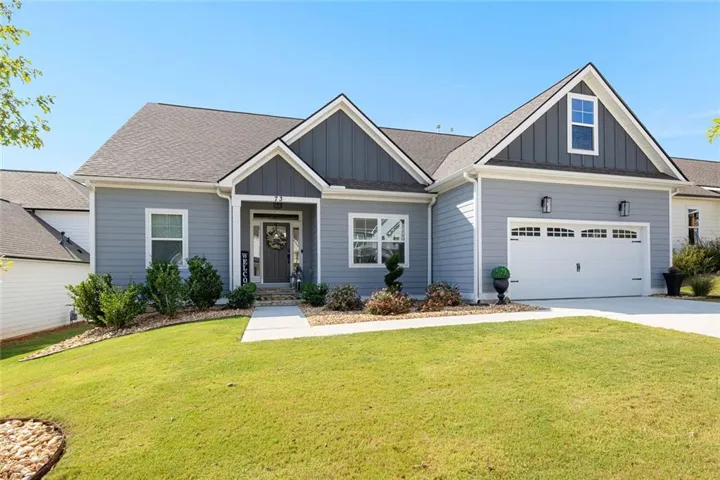 73 Oakhurst Trail, Sharpsburg, Georgia 30277