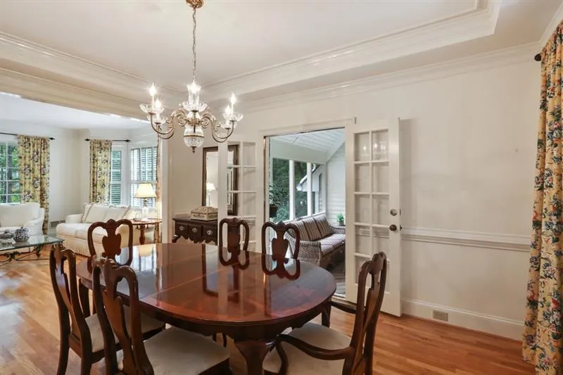 7920 Saddle Ridge Drive, Sandy Springs, Georgia 30350, 4 Bedrooms Bedrooms, ,3 BathroomsBathrooms,Residential,Sold,7920 Saddle Ridge Drive,6118567