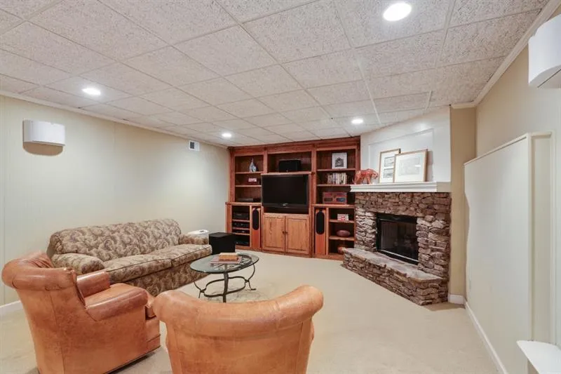 7920 Saddle Ridge Drive, Sandy Springs, Georgia 30350, 4 Bedrooms Bedrooms, ,3 BathroomsBathrooms,Residential,Sold,7920 Saddle Ridge Drive,6118567