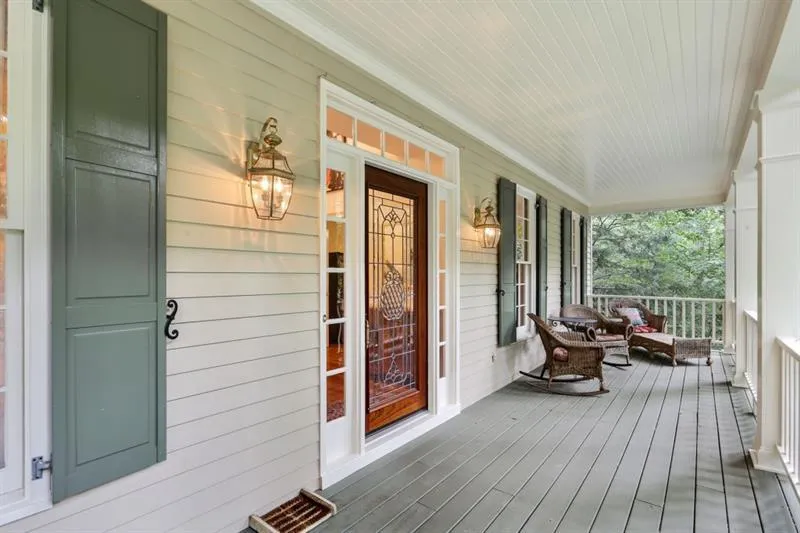 7920 Saddle Ridge Drive, Sandy Springs, Georgia 30350, 4 Bedrooms Bedrooms, ,3 BathroomsBathrooms,Residential,Sold,7920 Saddle Ridge Drive,6118567