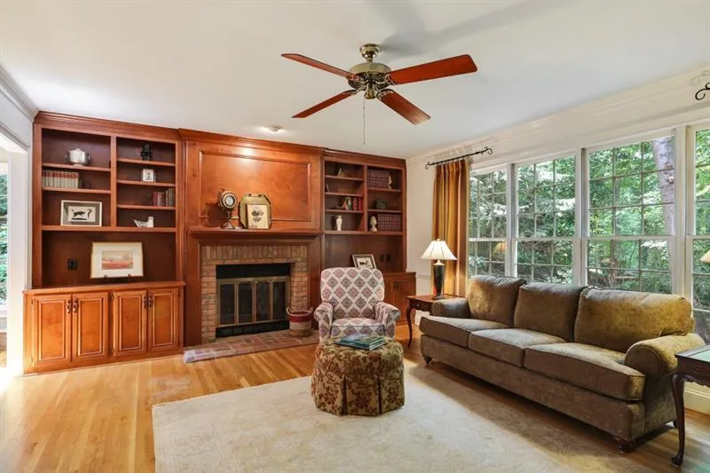 7920 Saddle Ridge Drive, Sandy Springs, Georgia 30350, 4 Bedrooms Bedrooms, ,3 BathroomsBathrooms,Residential,Sold,7920 Saddle Ridge Drive,6118567