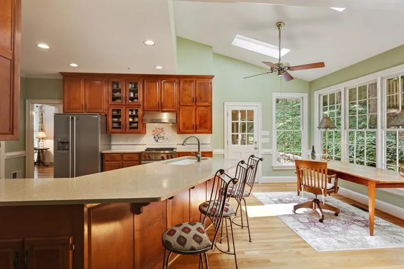 7920 Saddle Ridge Drive, Sandy Springs, Georgia 30350, 4 Bedrooms Bedrooms, ,3 BathroomsBathrooms,Residential,Sold,7920 Saddle Ridge Drive,6118567