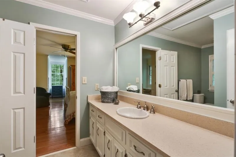 7920 Saddle Ridge Drive, Sandy Springs, Georgia 30350, 4 Bedrooms Bedrooms, ,3 BathroomsBathrooms,Residential,Sold,7920 Saddle Ridge Drive,6118567