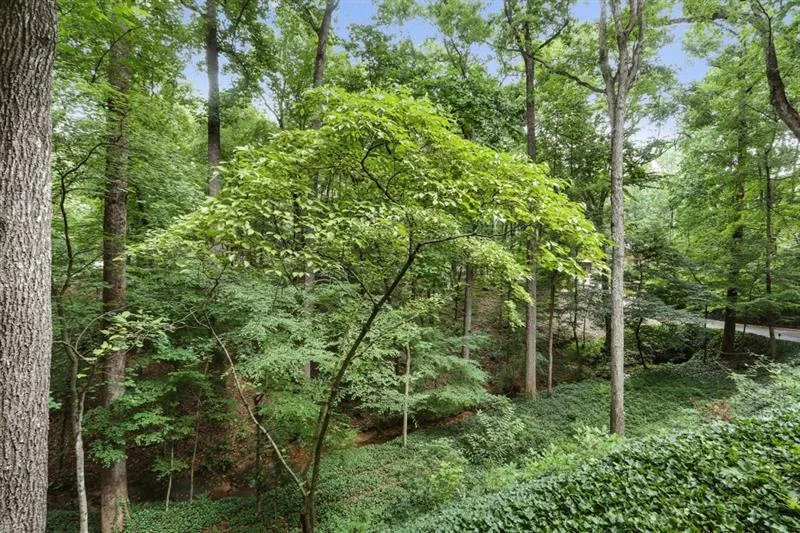 7920 Saddle Ridge Drive, Sandy Springs, Georgia 30350, 4 Bedrooms Bedrooms, ,3 BathroomsBathrooms,Residential,Sold,7920 Saddle Ridge Drive,6118567