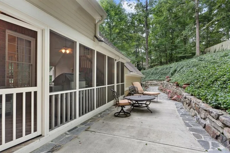 7920 Saddle Ridge Drive, Sandy Springs, Georgia 30350, 4 Bedrooms Bedrooms, ,3 BathroomsBathrooms,Residential,Sold,7920 Saddle Ridge Drive,6118567