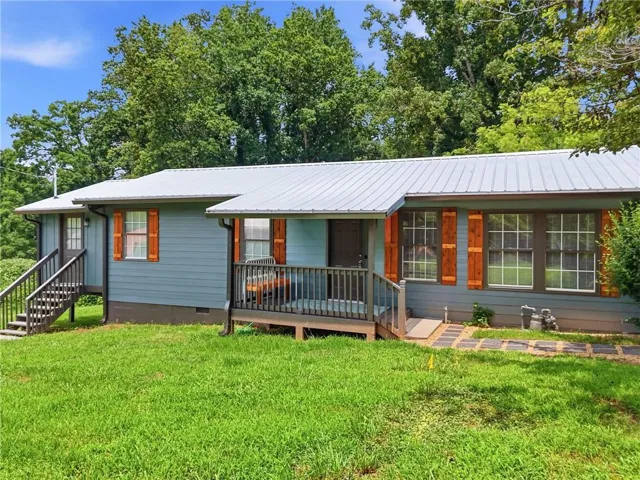 165 Cherokee Avenue, Nelson, Georgia 30151