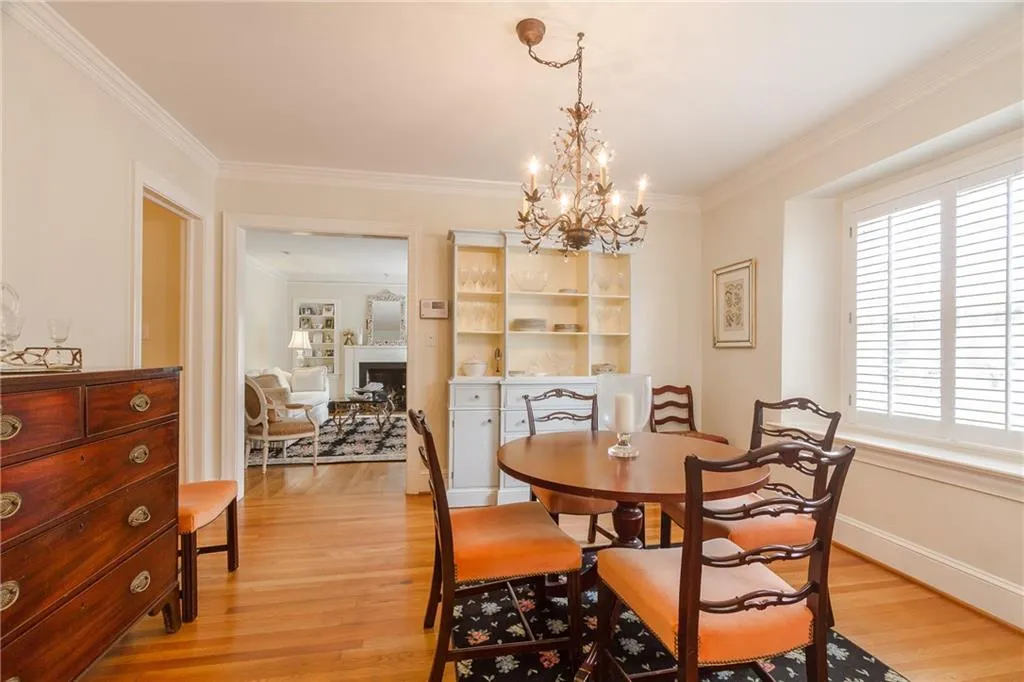 626 Darlington Road Ne, Atlanta, Georgia 30305, 2 Bedrooms Bedrooms, ,1 BathroomBathrooms,Residential,Sold,626 Darlington Road Ne,5789619