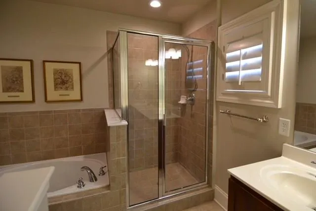 285 Le Gran Bend Unit 285, Sandy Springs, Georgia 30328, 2 Bedrooms Bedrooms, ,2 BathroomsBathrooms,Residential,Sold,285 Le Gran Bend Unit 285,6065662