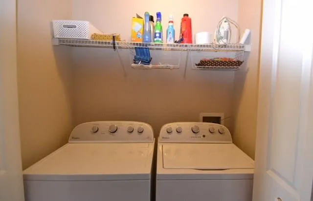 285 Le Gran Bend Unit 285, Sandy Springs, Georgia 30328, 2 Bedrooms Bedrooms, ,2 BathroomsBathrooms,Residential,Sold,285 Le Gran Bend Unit 285,6065662