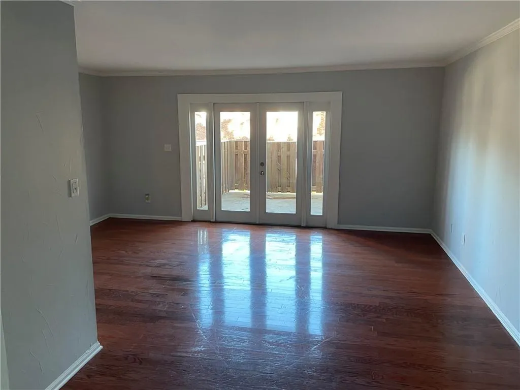 5676 Kingsport Drive Unit 4, Sandy Springs, Georgia 30342, 2 Bedrooms Bedrooms, ,1 BathroomBathrooms,Residential,Sold,5676 Kingsport Drive Unit 4,6835799