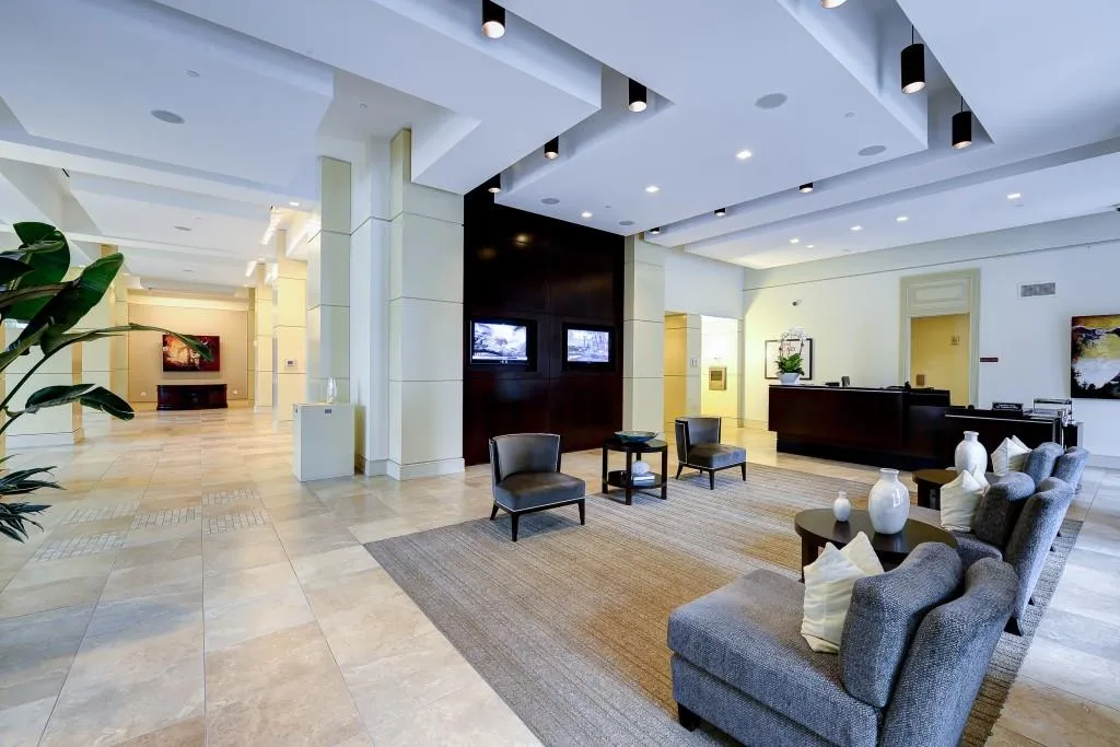 2795 Peachtree Road Ne Unit 1907, Atlanta, Georgia 30305, 1 Bedroom Bedrooms, ,2 BathroomsBathrooms,Residential,Sold,2795 Peachtree Road Ne Unit 1907,5724549